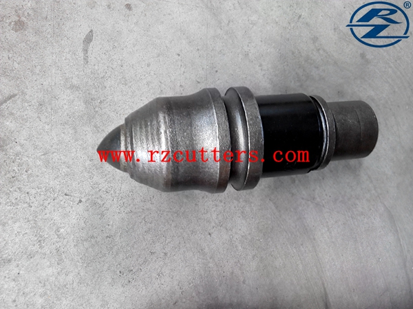 auger drill bits with plasma welding wear-resistant layer